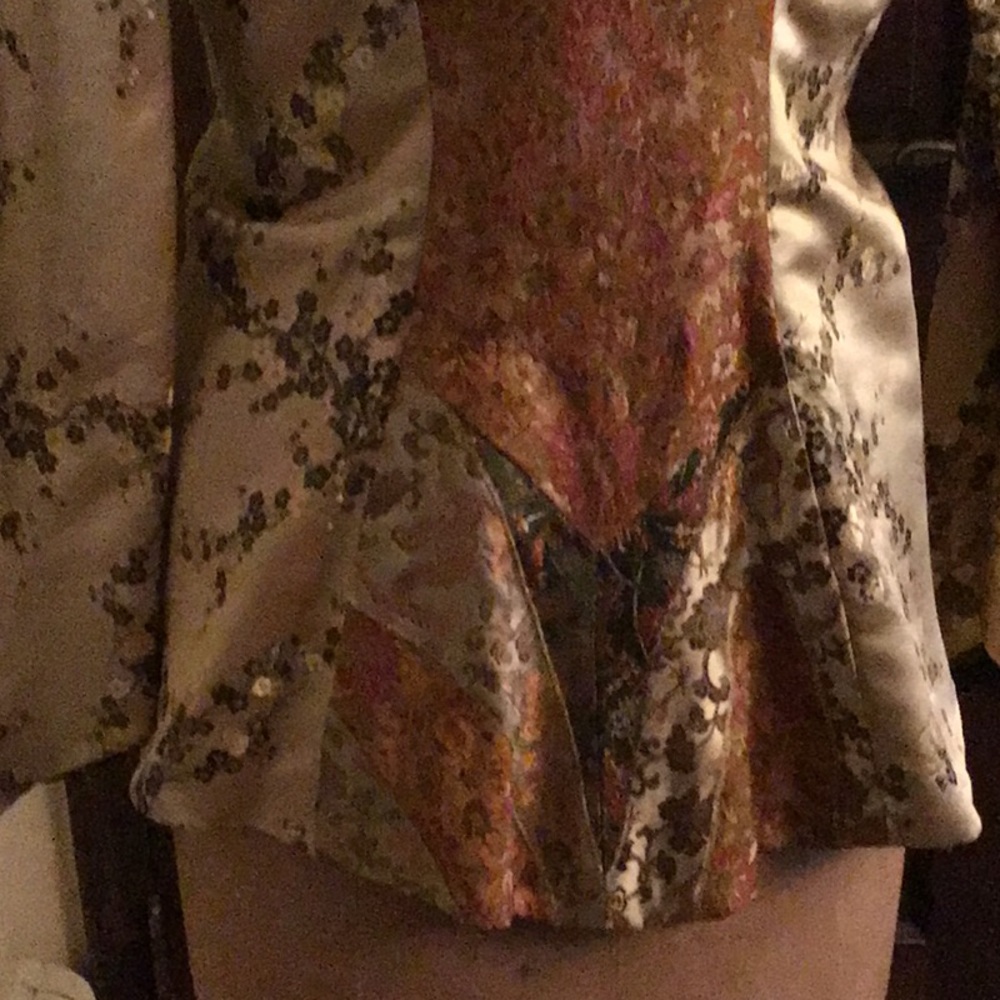 Jacket - Picture 7 of 7
